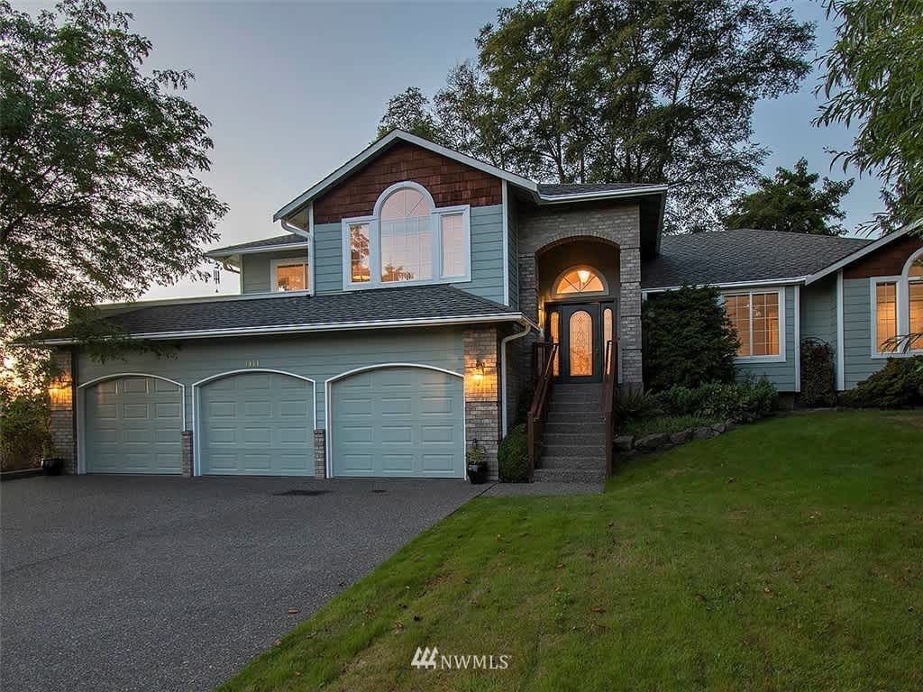 1111 Sierra Pl