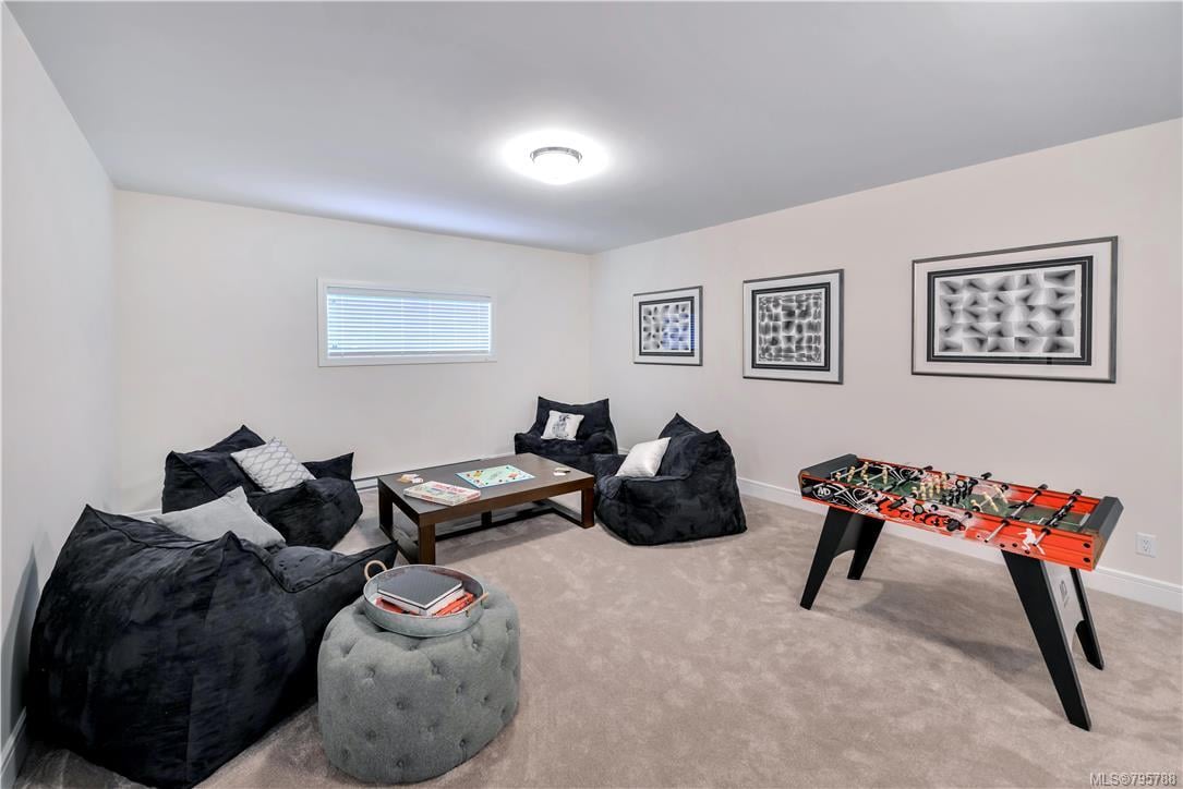 1229 Nova Crt