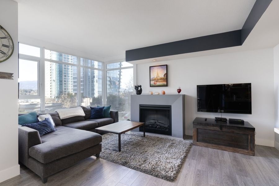 401-1205 W Hastings St