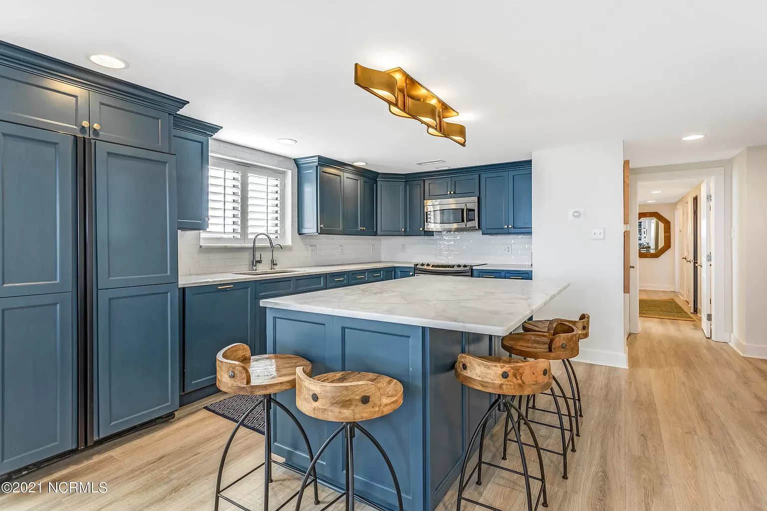 95 S Lumina Avenue Unit: 2-K