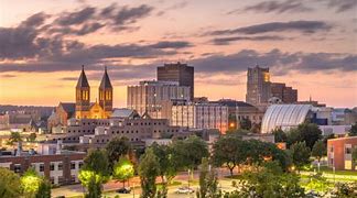 Physician Loans and Who Qualifies for Them in Akron, Ohi