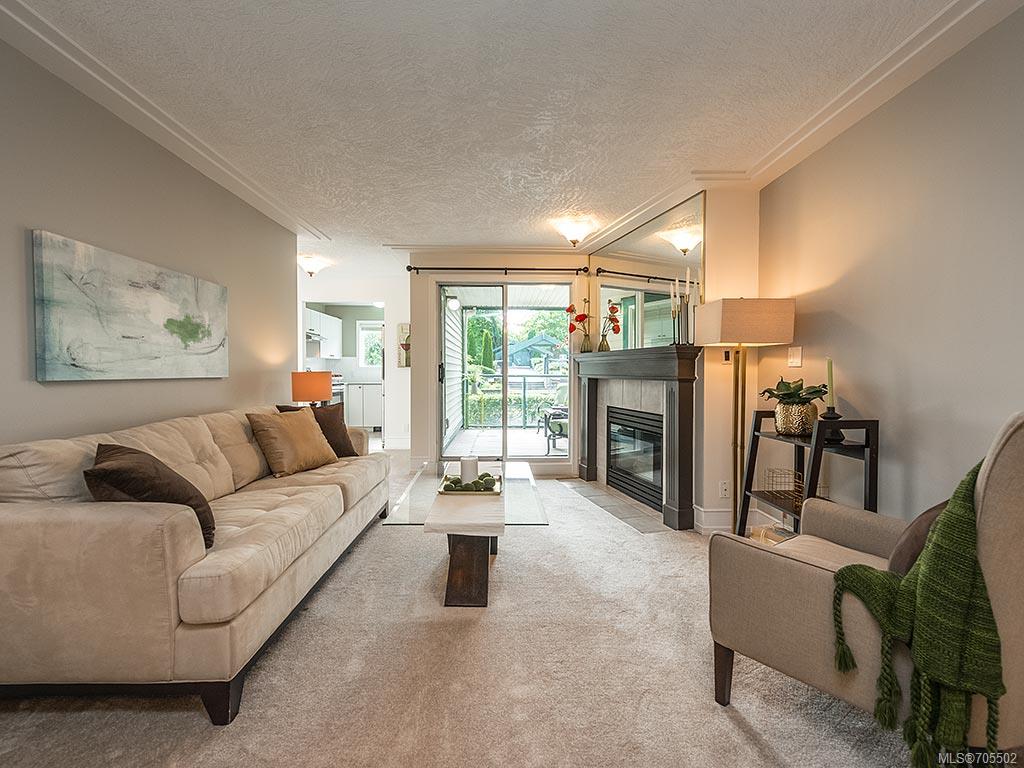208-894 Vernon Ave
