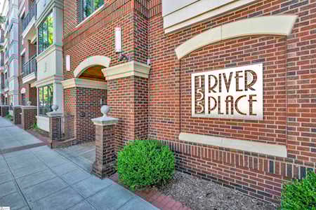 155 Riverplace image