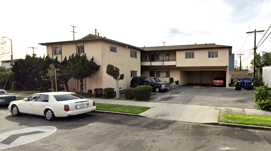 9-Unit Complex in LA. Excellent Investment Opportunity!