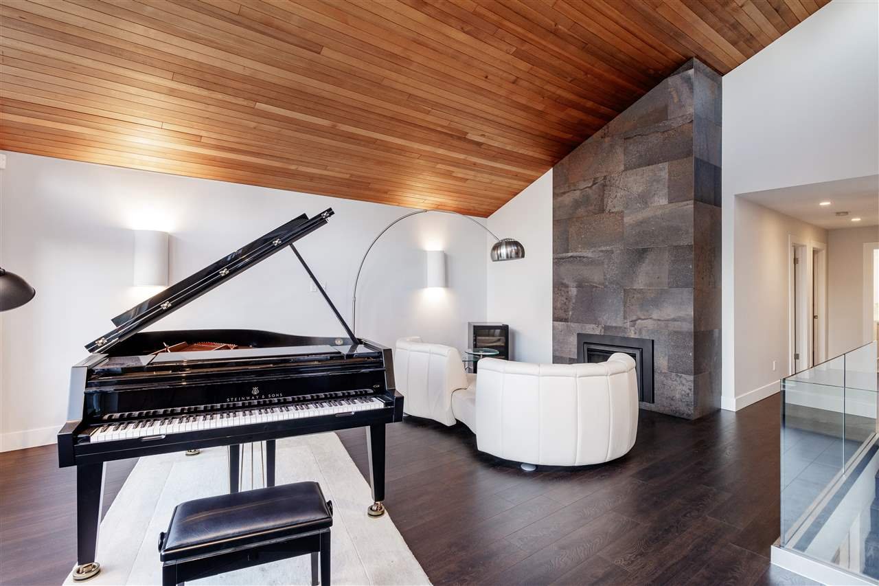 2602 Lauralynn Dr