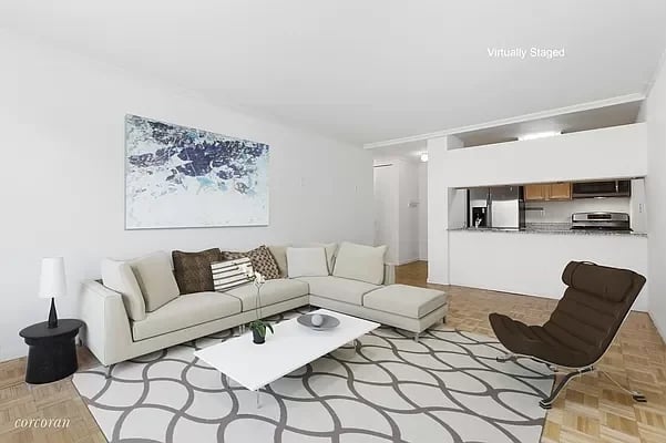 393 West 49th Street Unit: 3F