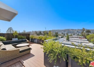 507 Orlando Ave, Unit 301