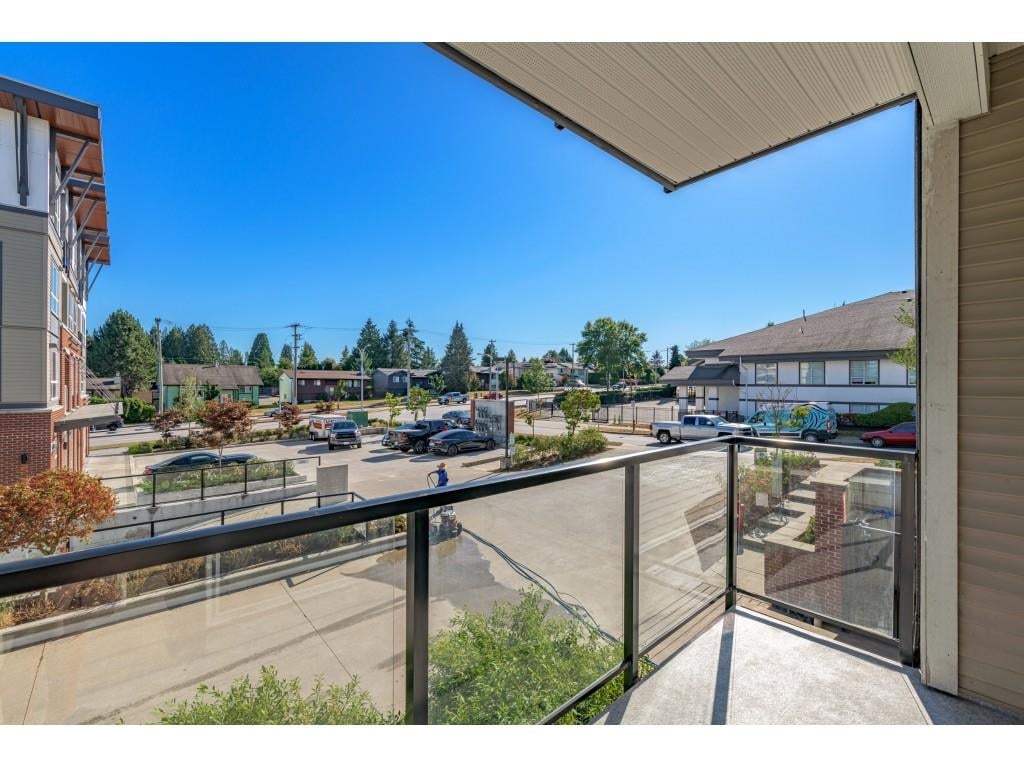 116-6468 195a St