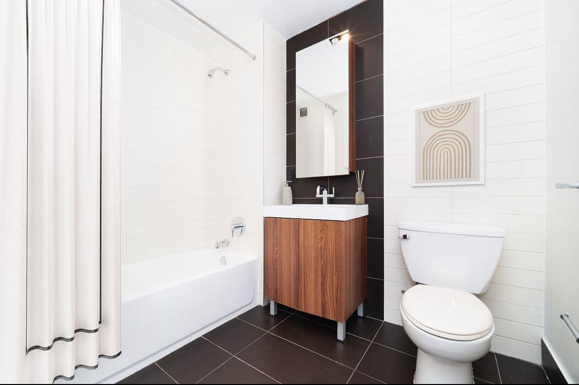 116 John Street, Apt 2407