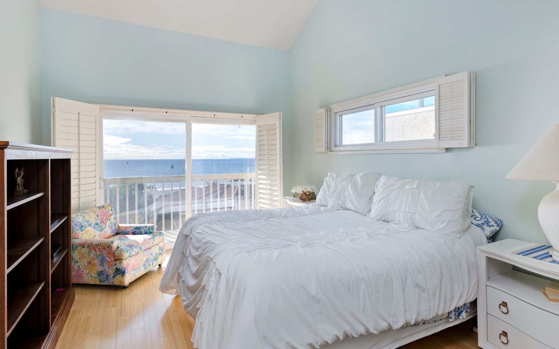 7040 Vista Del Mar Ln
