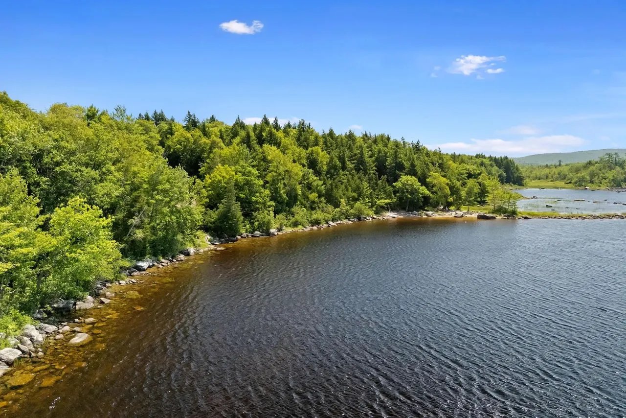 New Listing: 245 Salmon Circle, Hartland, ME 04943 – $749,000