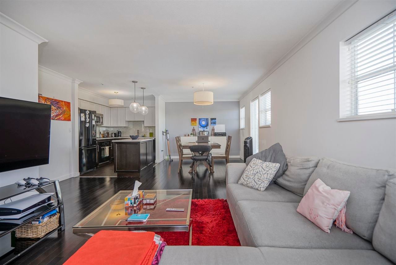 401-3308 Vanness Ave