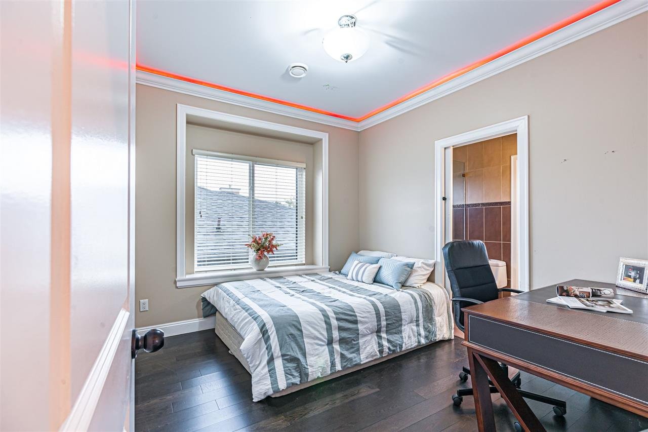 119 E 59th Ave