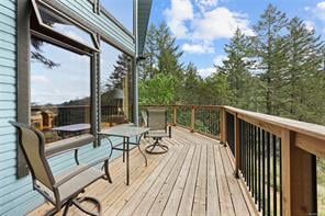 4477 Lindholm Rd