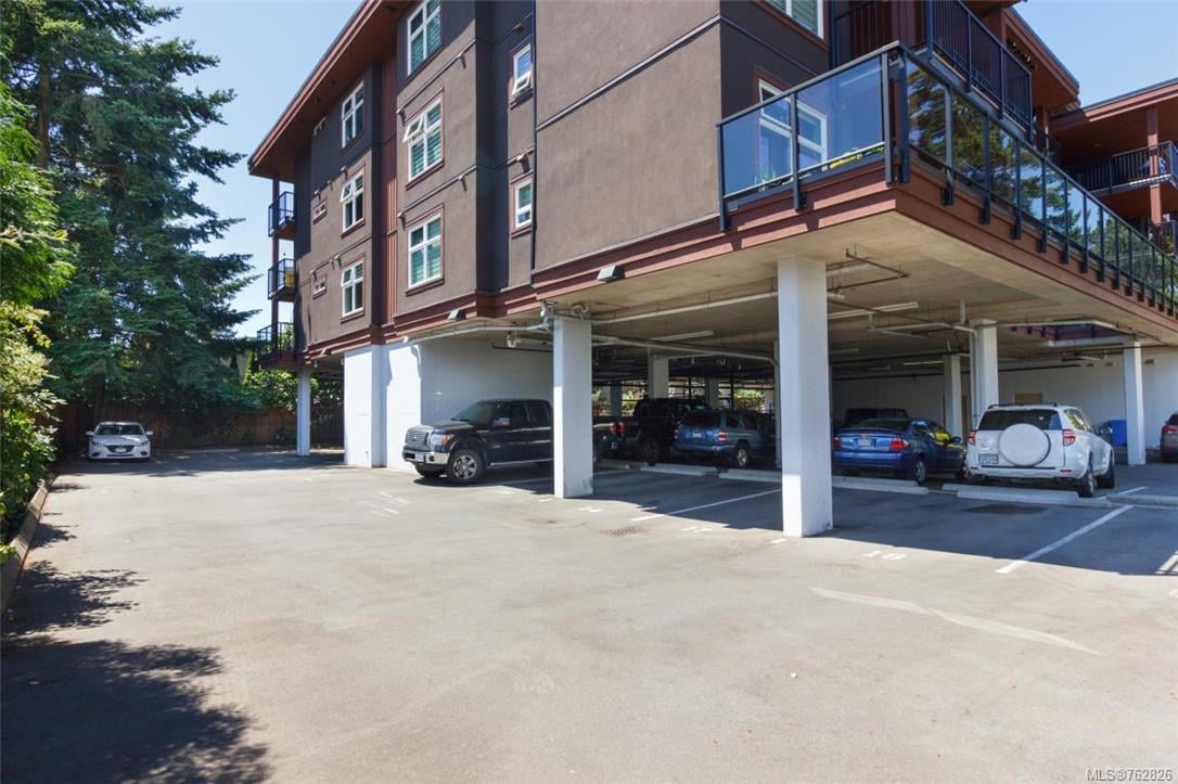 209-2717 Peatt Rd, Langford