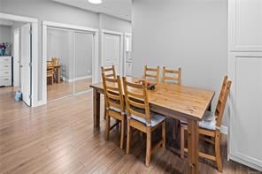 203-938 Dunford Ave