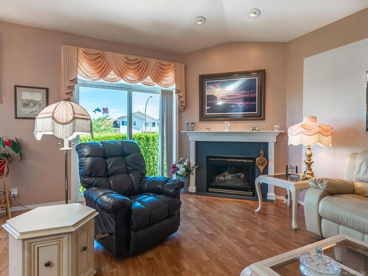 6170 Saturna Ave, Nanaimo