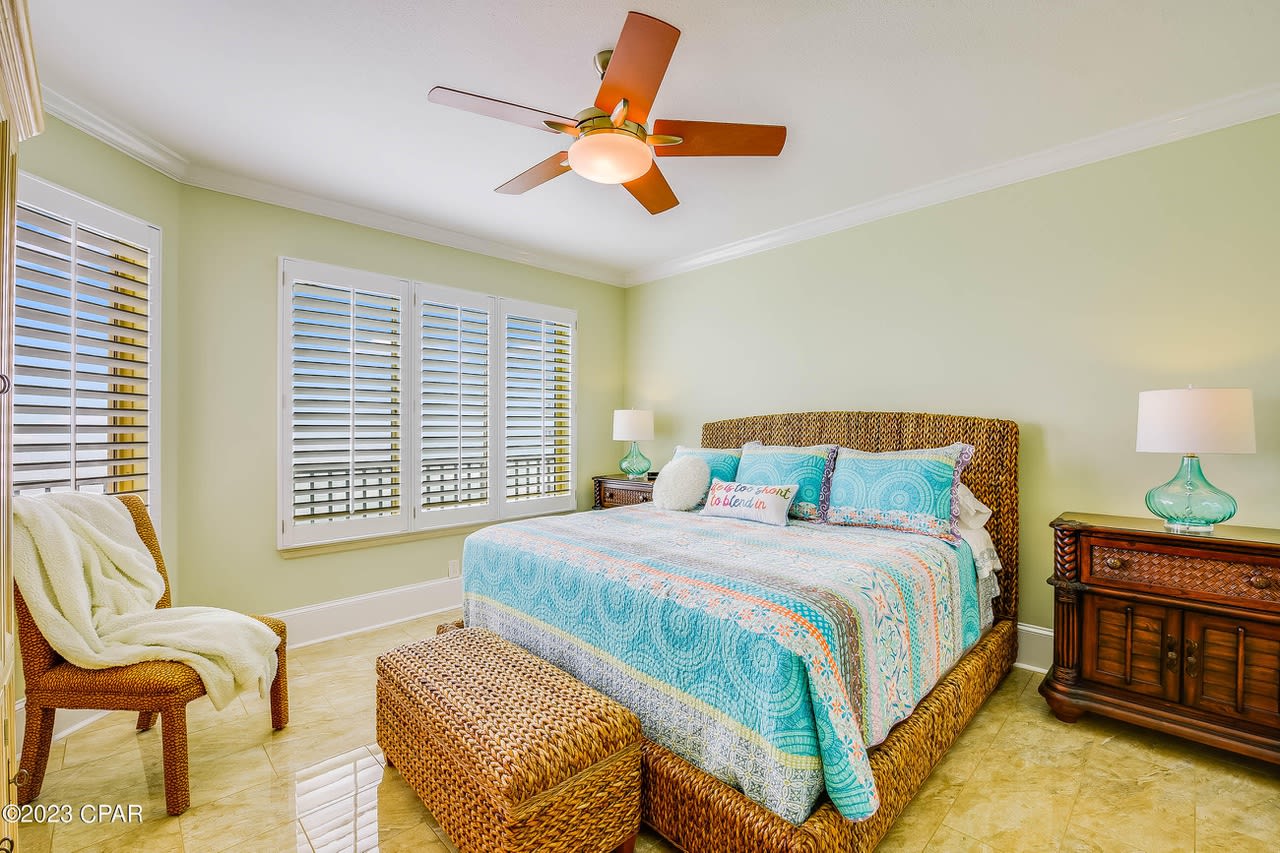 6323 THOMAS Drive Unit 802A