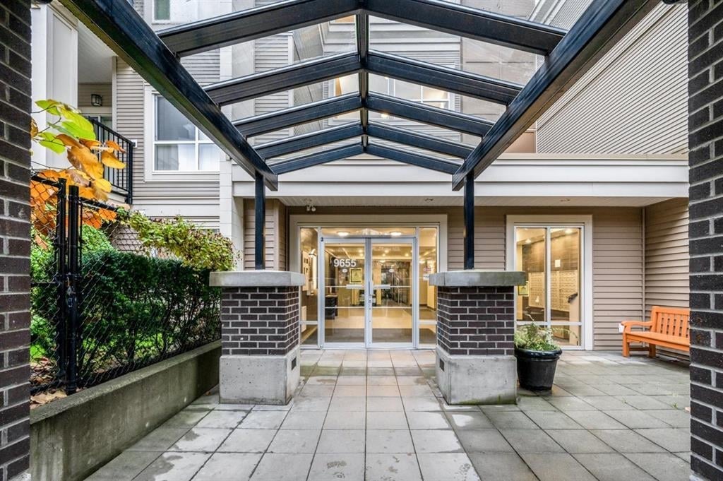 203-9655 King George Blvd