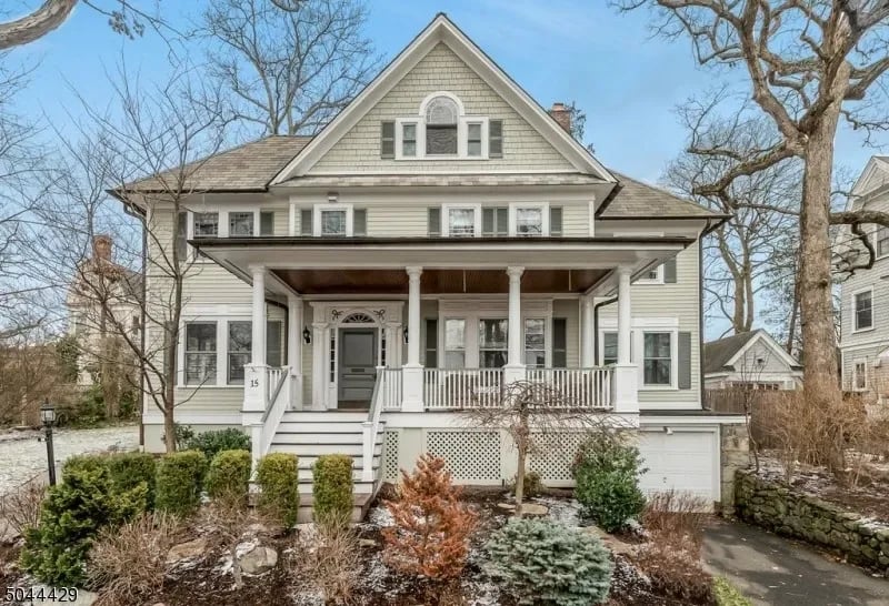 15 Hillside Avenue