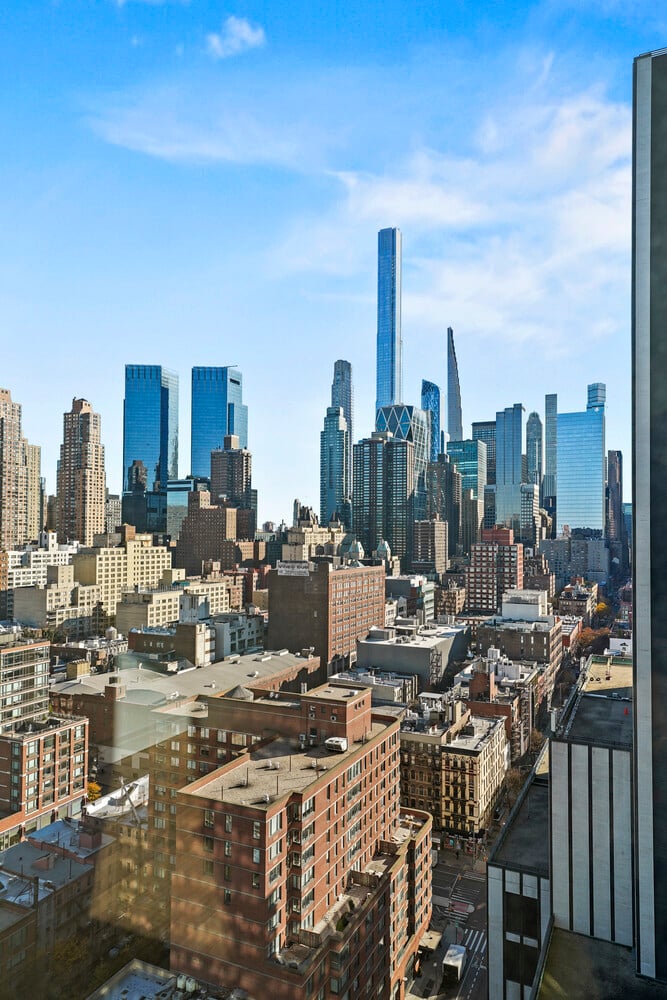 550 West 54th Street, Apt 24Y