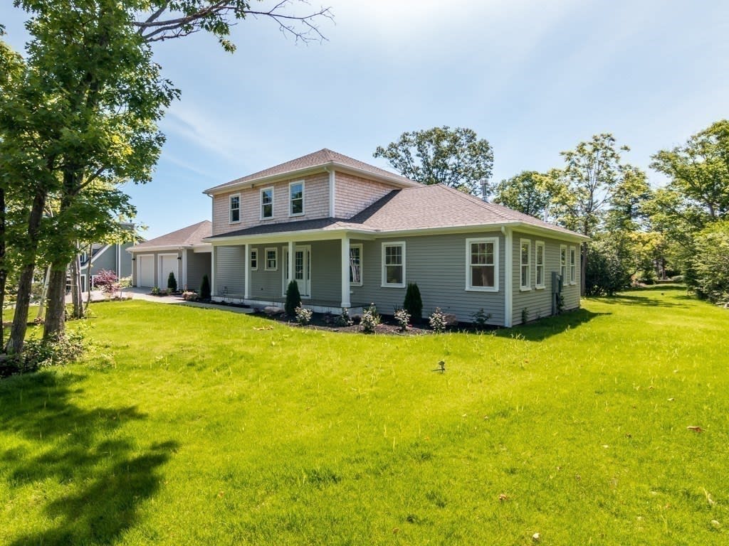 21 Hillside Rd