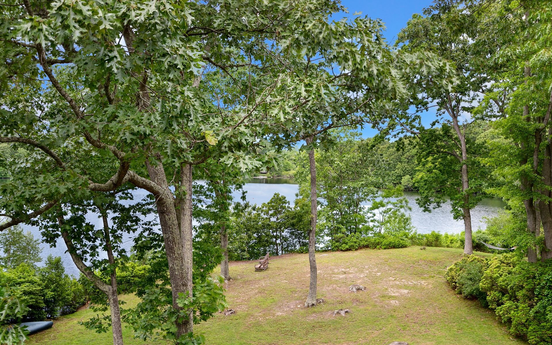 Pondfront Bungalow