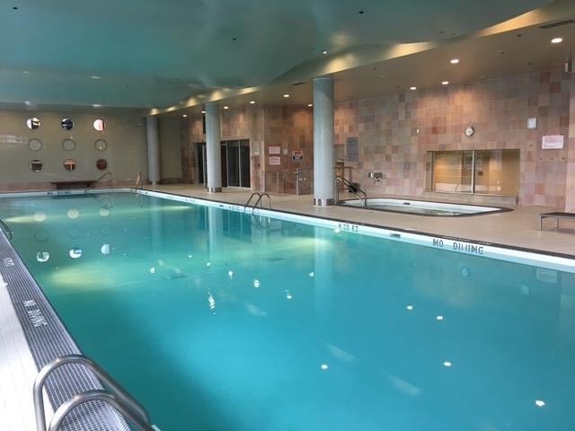 2302-428 Beach Cres