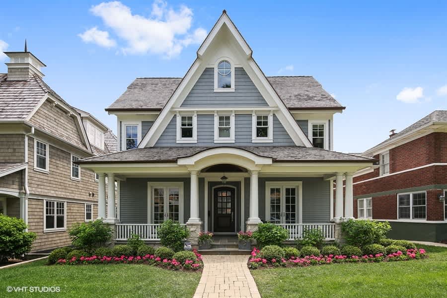 Evokes High Style & A Sensational Design