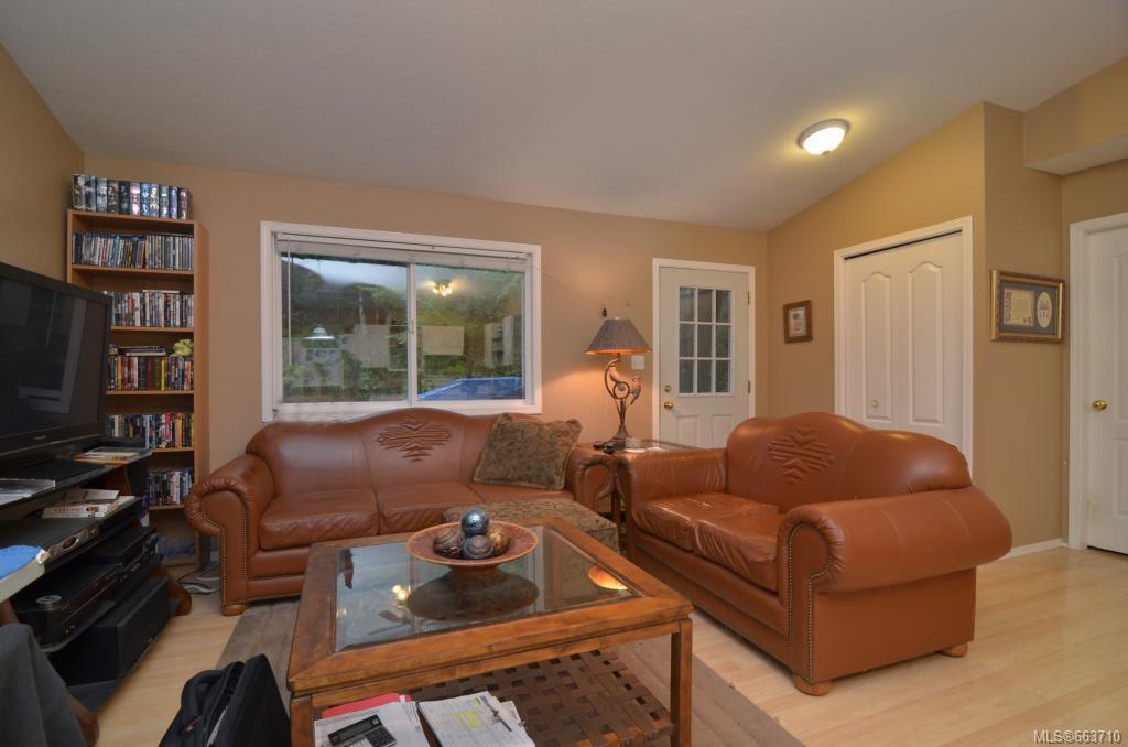 3990 Hi-Mount Dr