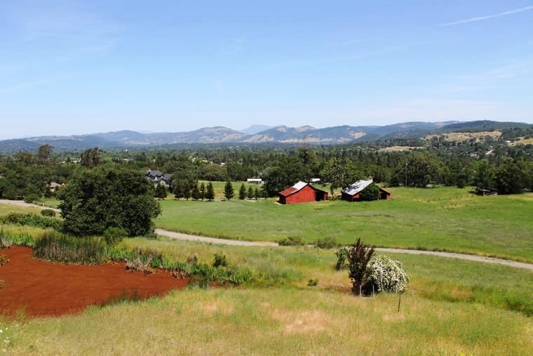 Red Barn Ranch-Bennett Valley AVA-New