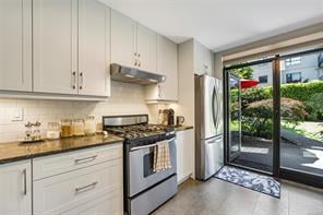 104-300 Waterfront Cres