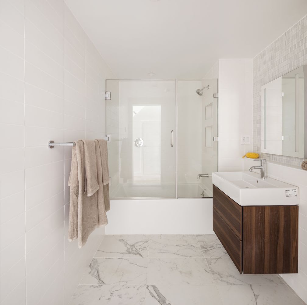 1064 Hancock Street, Unit 301