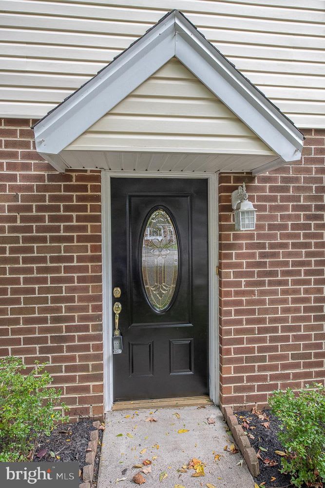 82 Woodbine Way