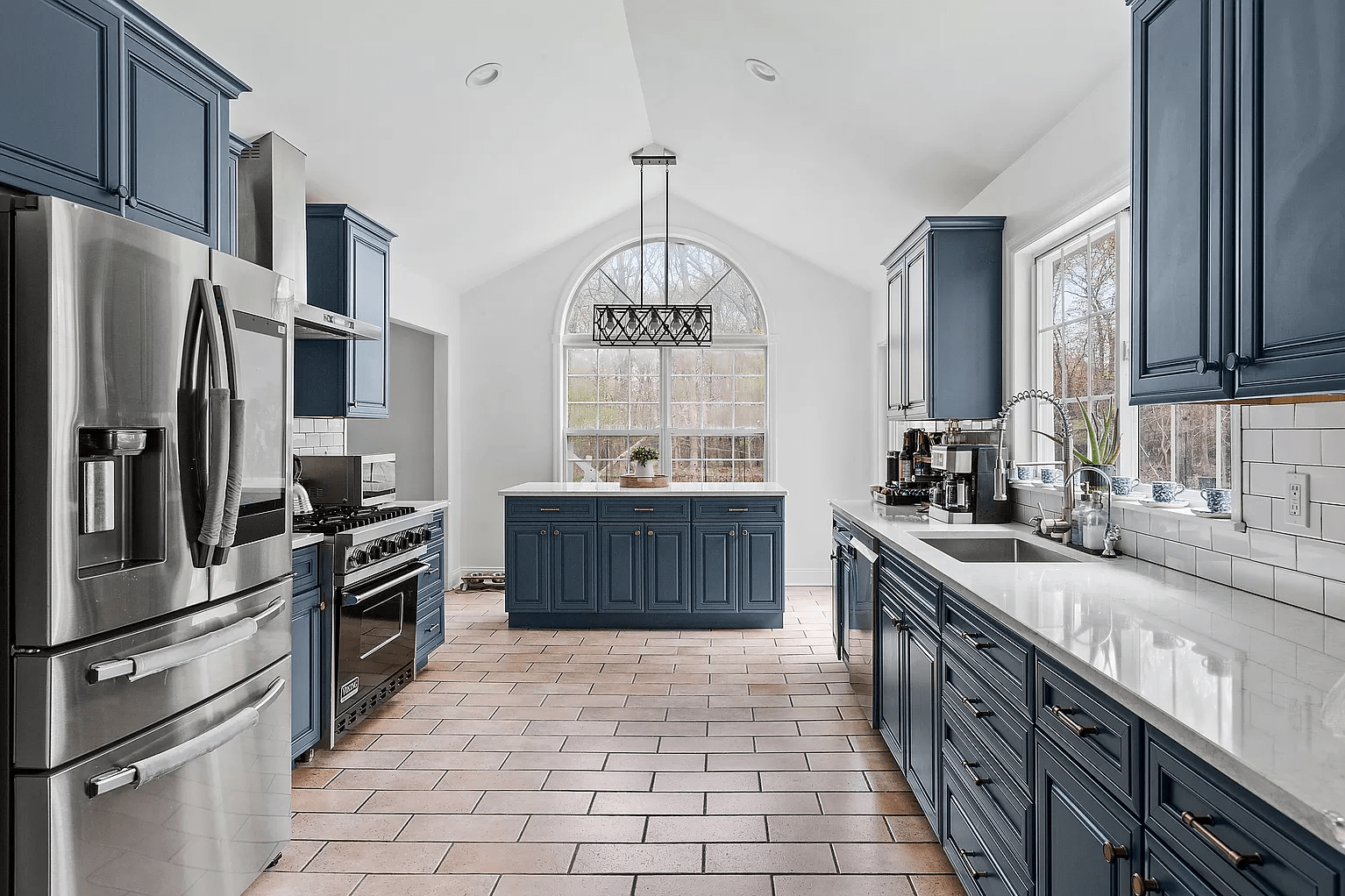 11 Talkhouse Walk, East Hampton, NY