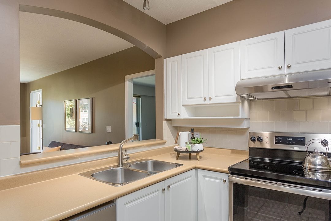 315-3608 Deercrest Dr