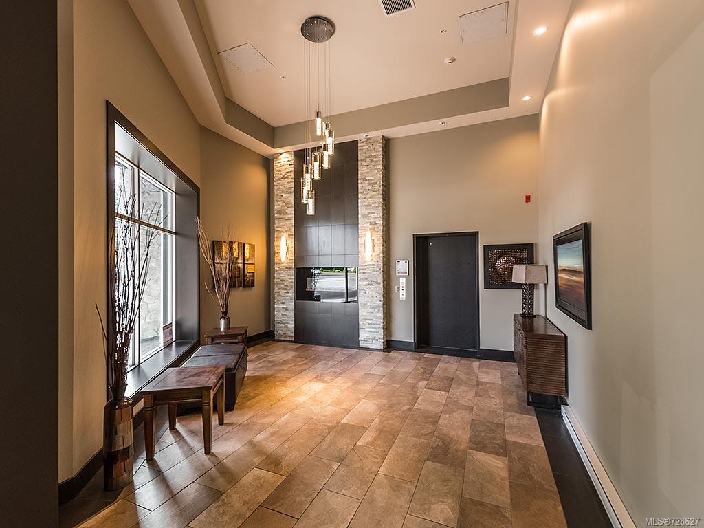 417-2655 Sooke Rd
