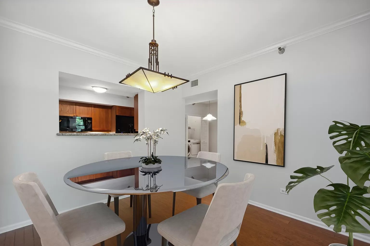 55 W Delaware Pl #314