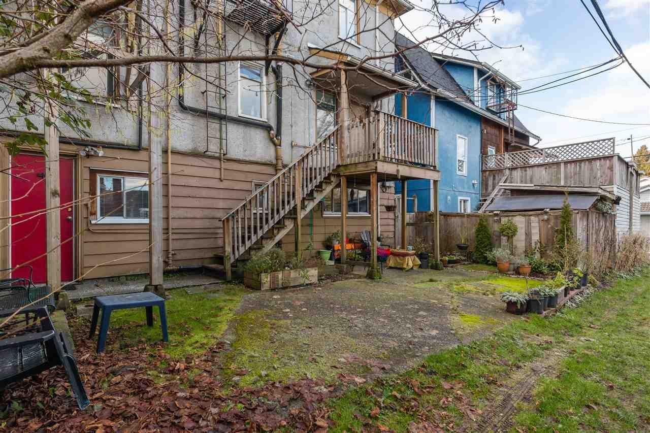 2740 St. Catherines St