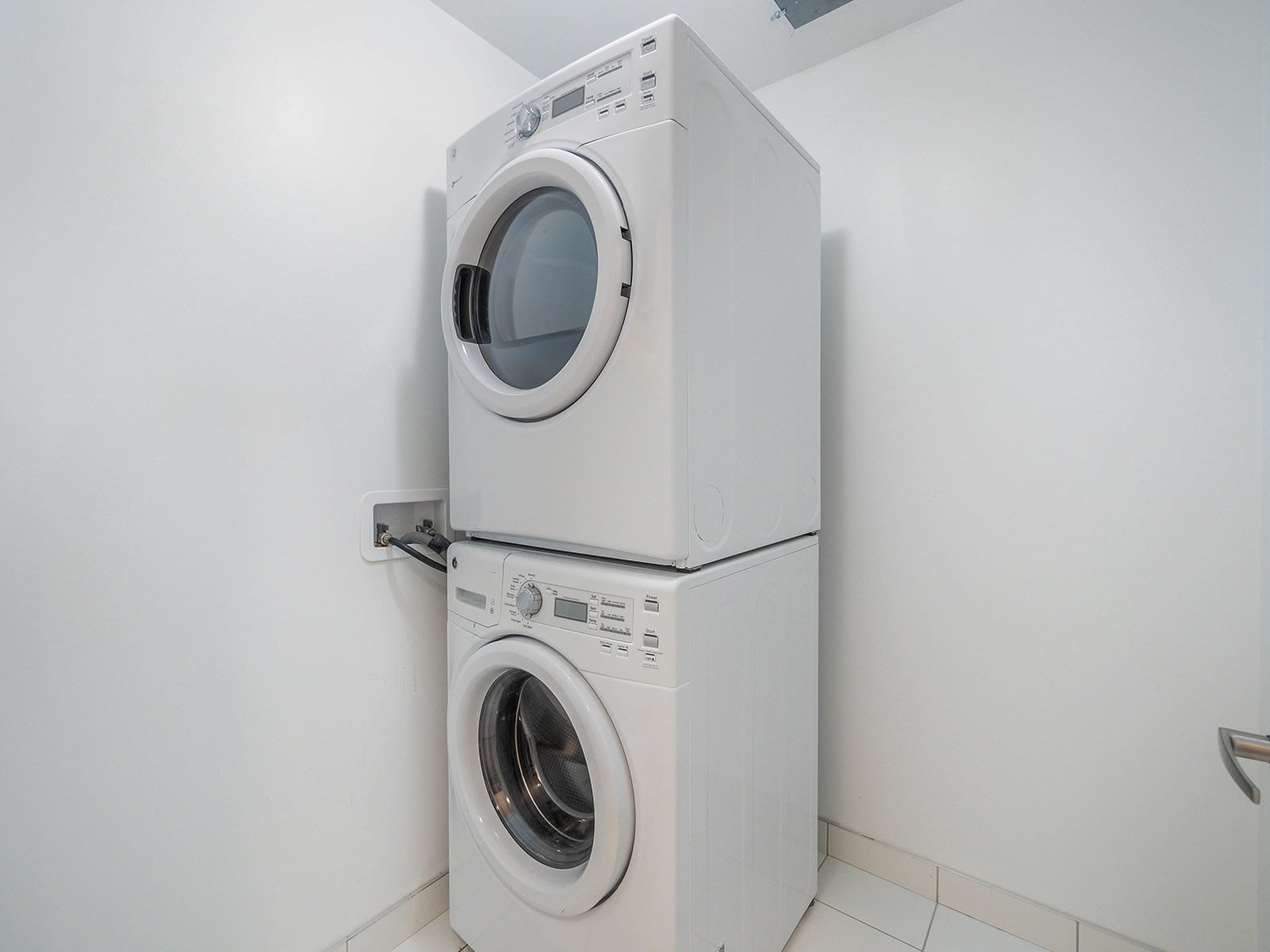 8 Ann St - Unit 605