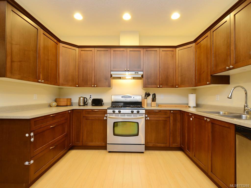 101-1924 Maple Ave, Sooke