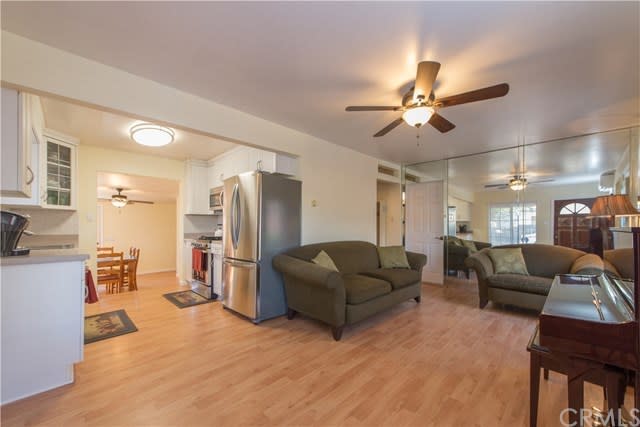 705 Greenwich Dr