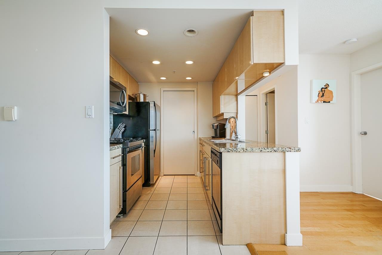 3001-1408 Strathmore Mews