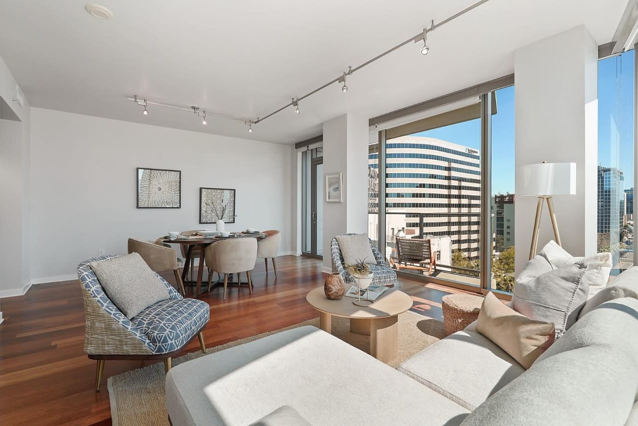 38 N Almaden Blvd #1301