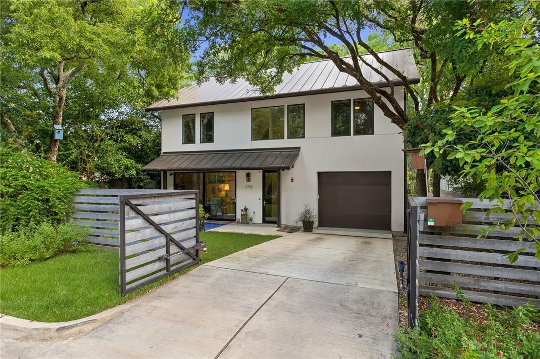 2705 Cherry Ln