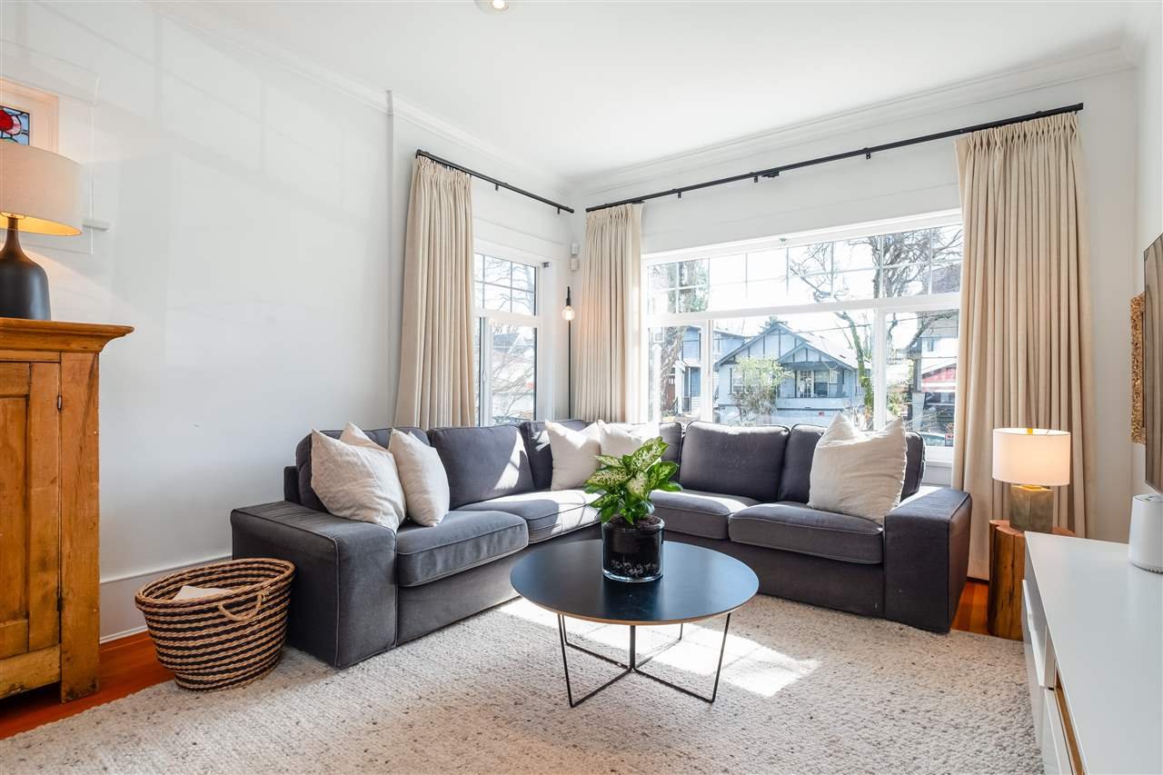 21 E 17th Ave