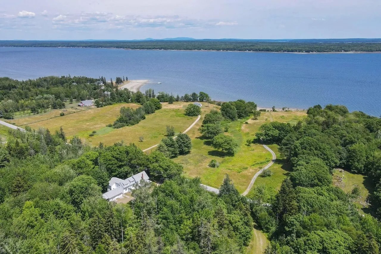 New Listing: 1505 Newbury Neck Road, Surry, ME 04684 – $4,000,000