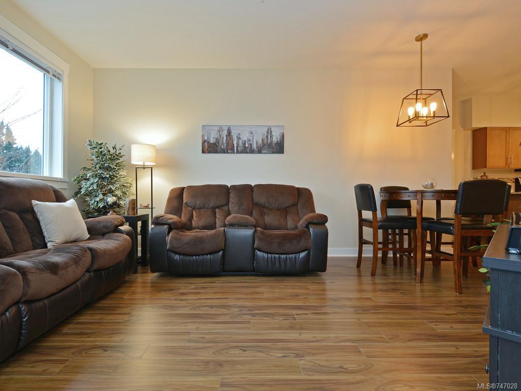 203-662 Goldstream Ave, Langford