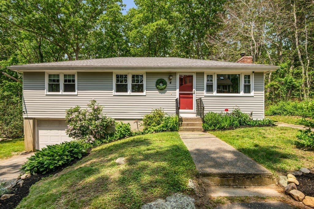 4 Newton Rd