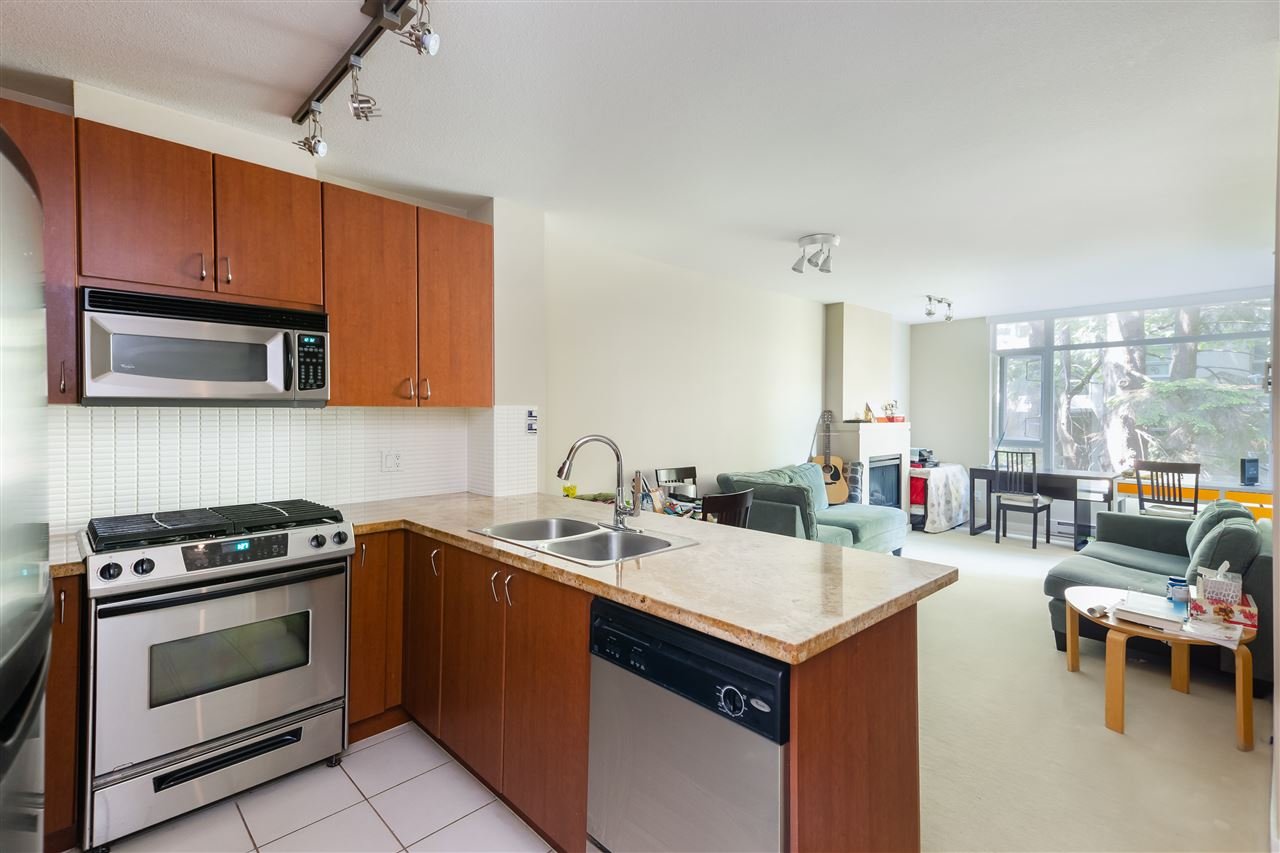 205-9266 University Cres